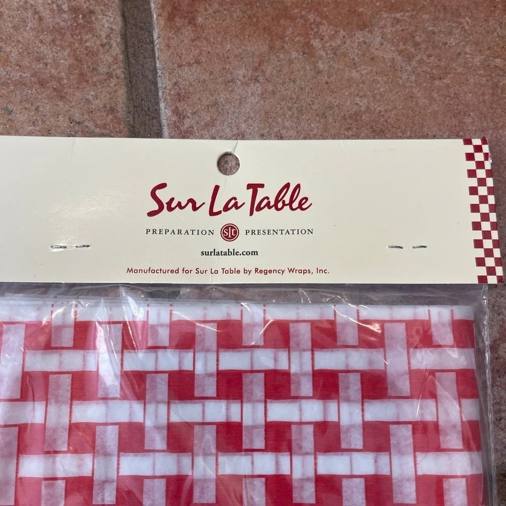 Sur La Table perfect picnic papers (36) count